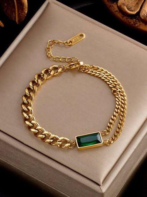 Emerald Glow Bracelet