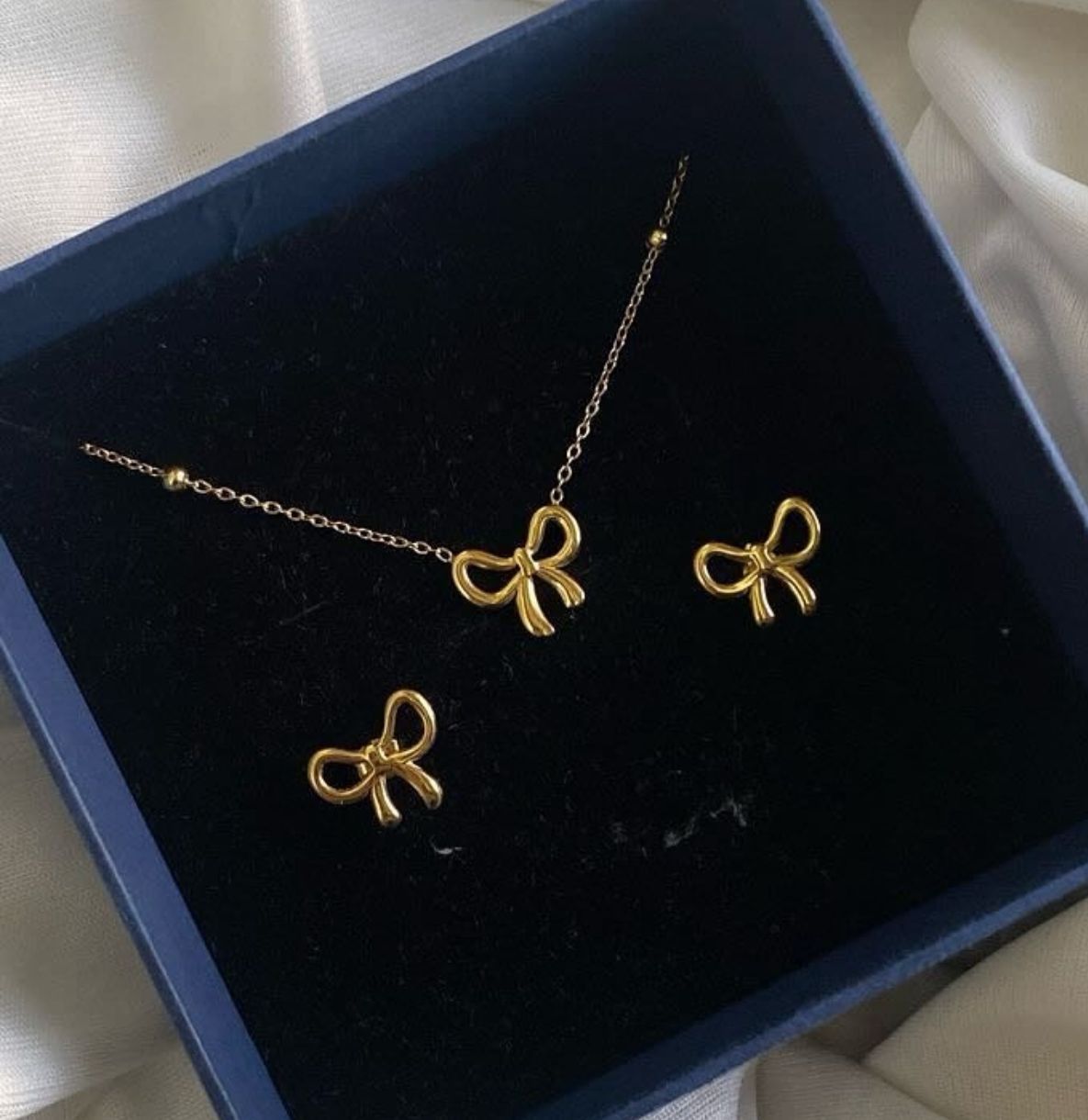 Belle Bow Set