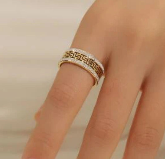 Golden Muse Ring