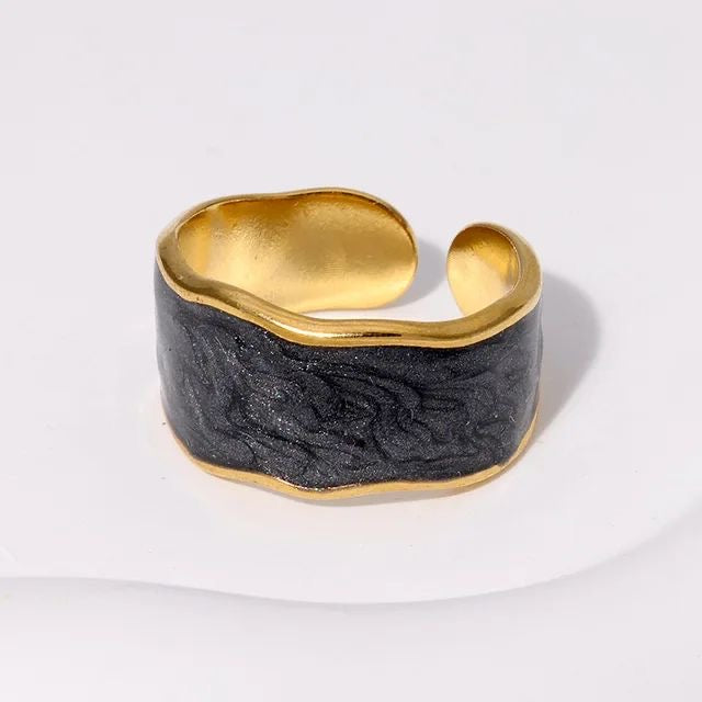 Moon stone ring