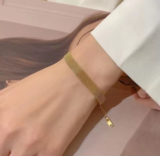 Aurora Link Bracelet