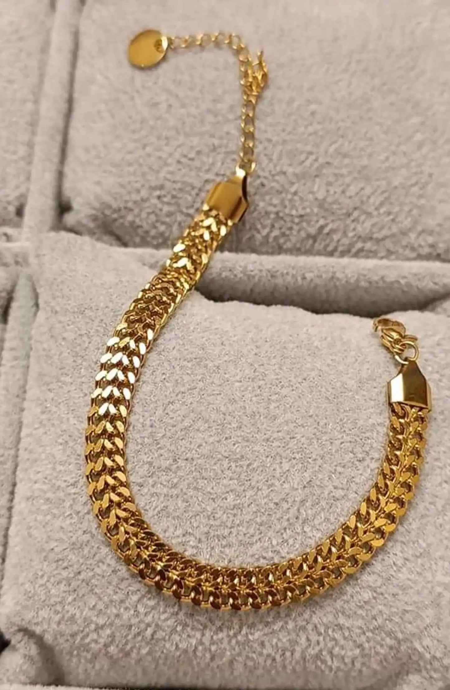 Classic Chain Bracelet