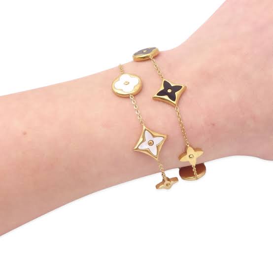 Petal Glow Bracelet