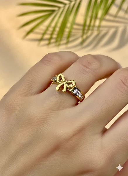 Bow Charm Ring