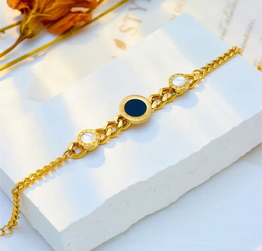 Circles Dainty Bracelet
