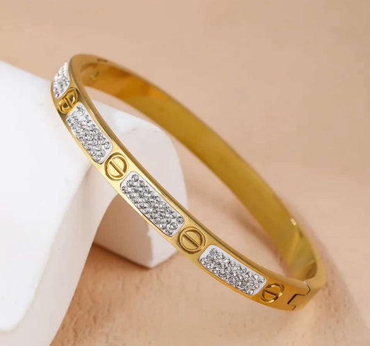 Golden Grace Handcuff