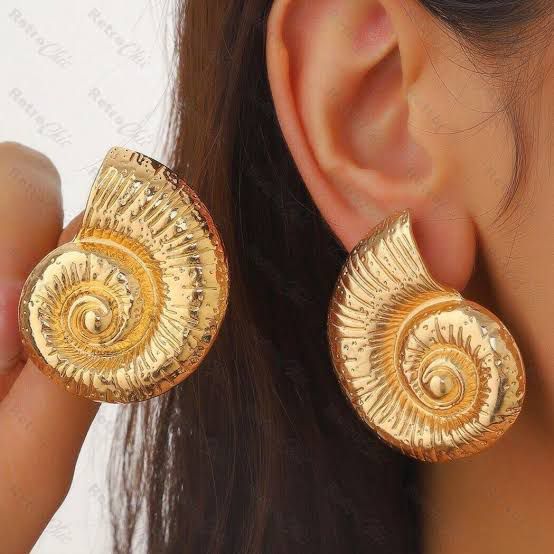 Shell Earrings