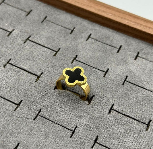 Adjustable Black Clover Ring