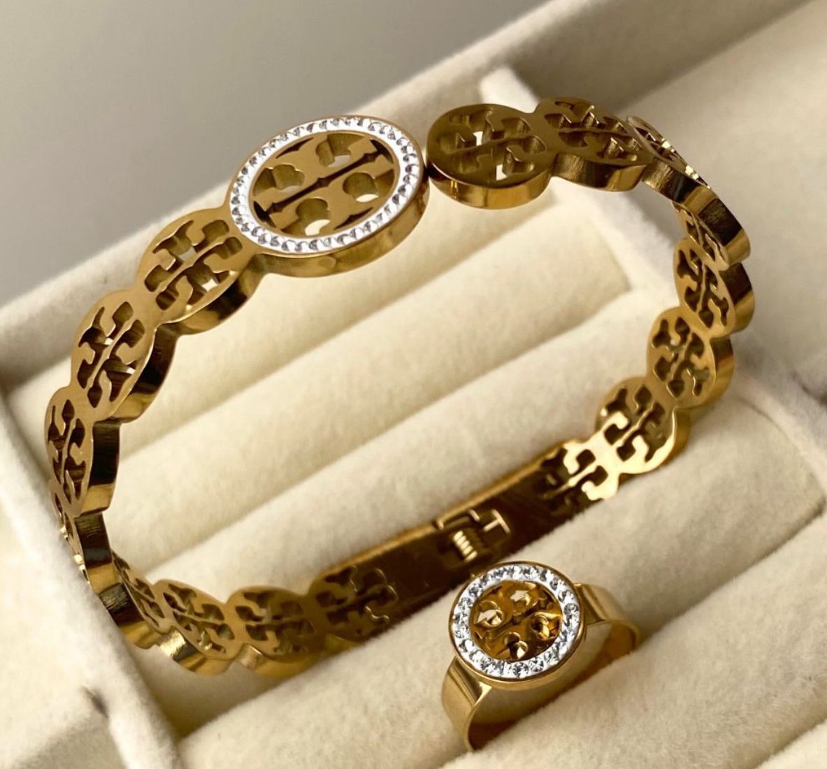 Tori Handcuff and Adjustable Ring