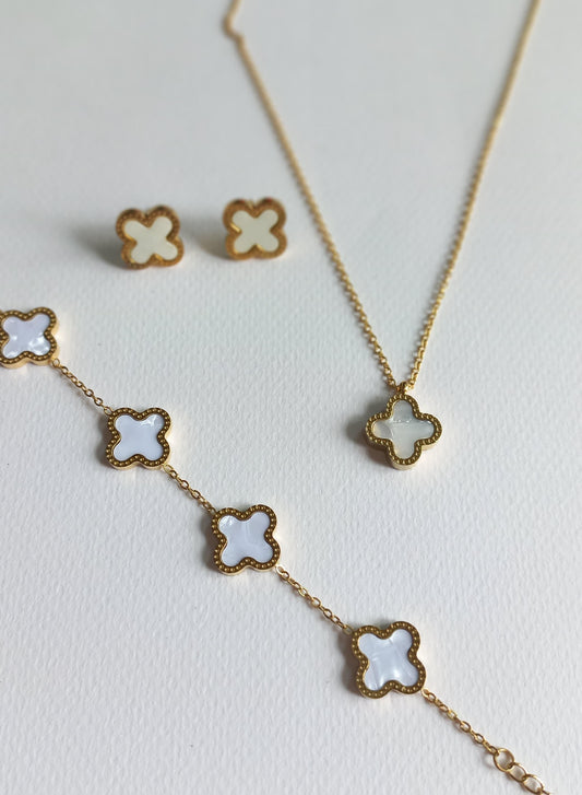 White Clover Set with Bracelet