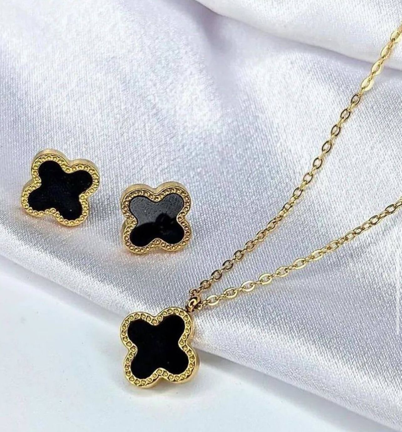 Black Clover Set