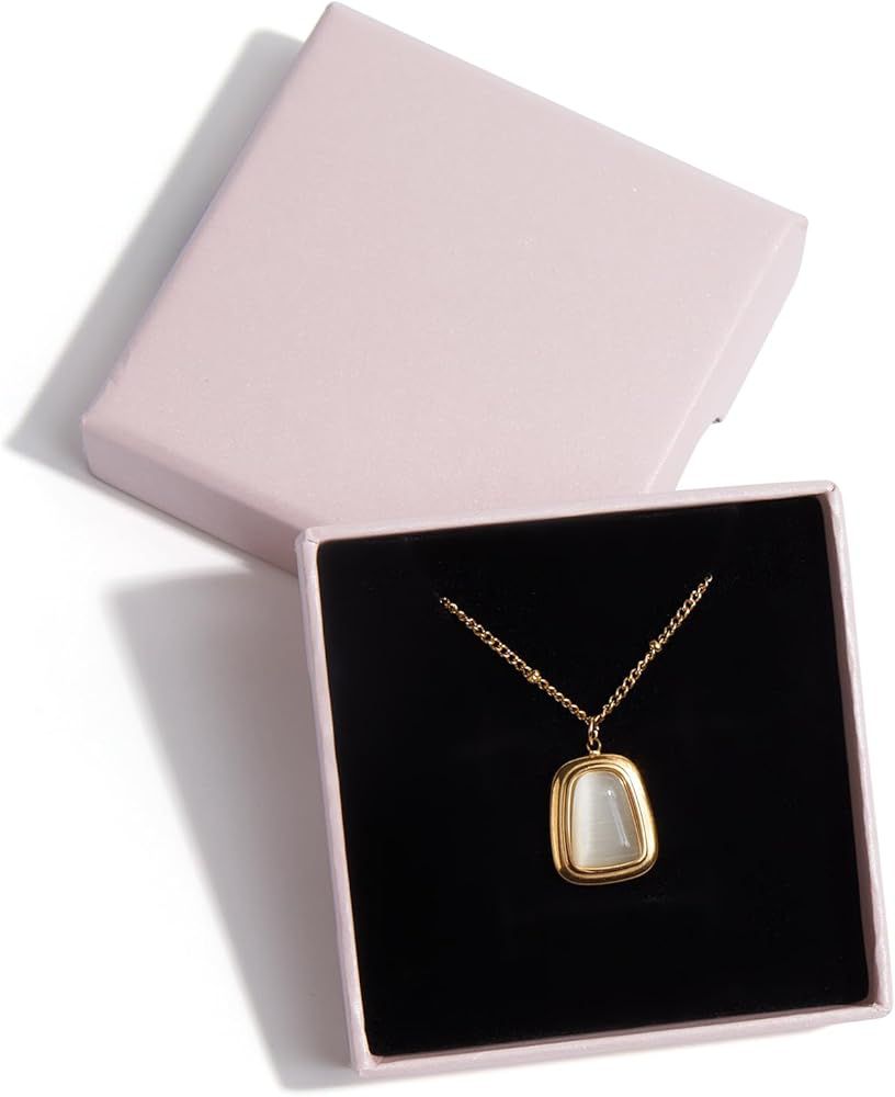 Pearl Aura Pendant