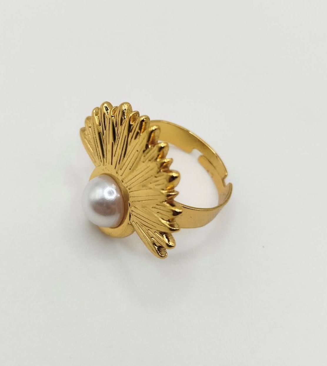 Adjustable Pearl Ring