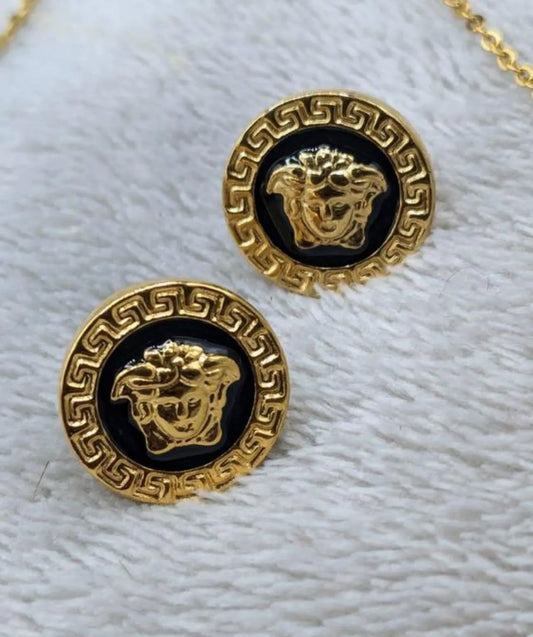 Medusa Studs