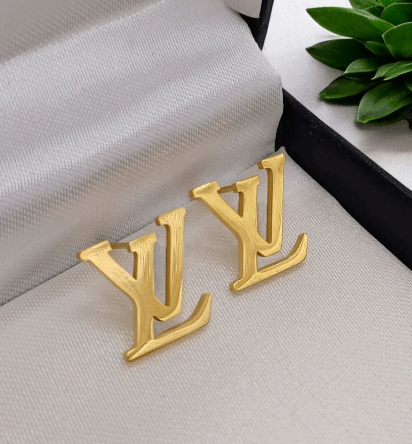 LV Studs