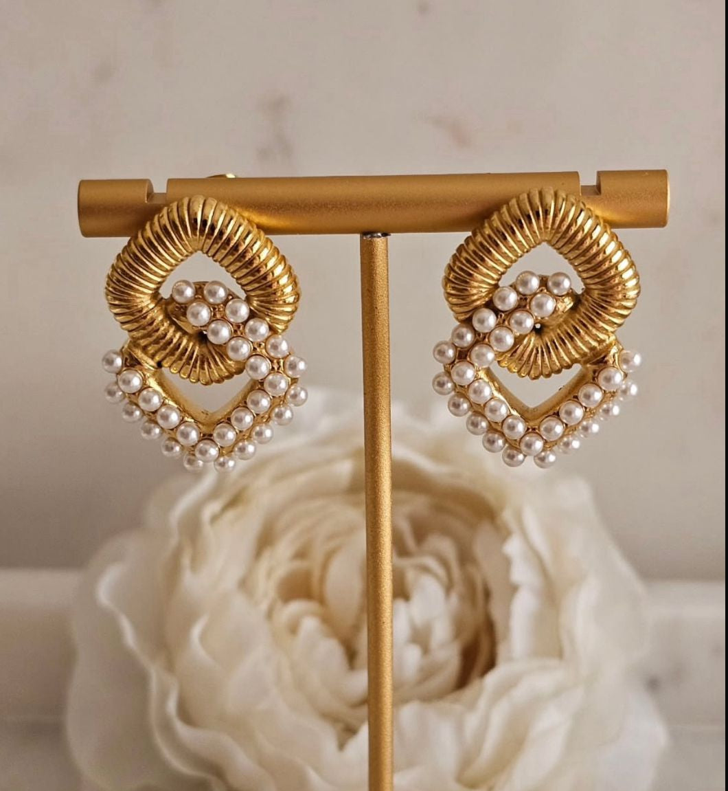 Regal Grace Earrings