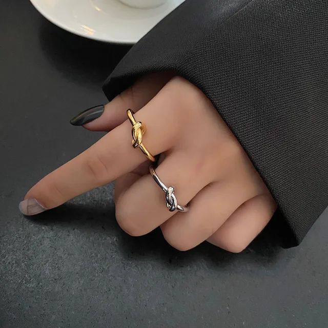 Knot Ring