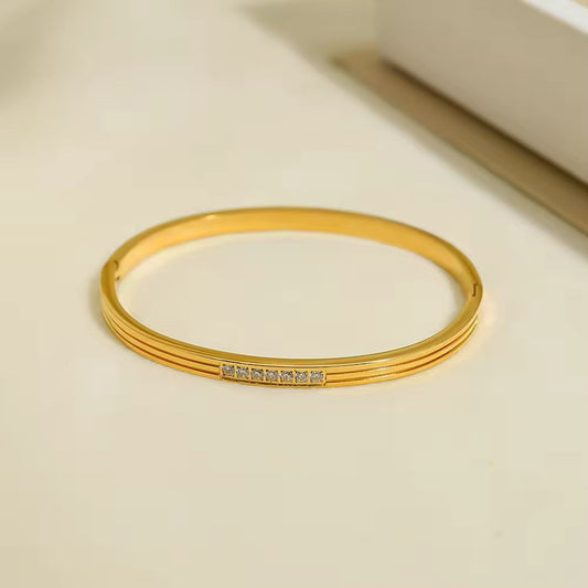 Glint Handcuff