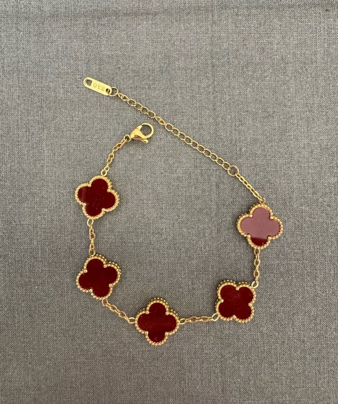 Mehroon Clover Bracelet