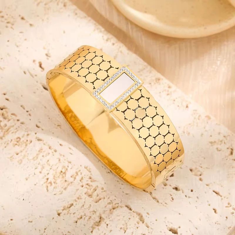 White Premium Handcuff