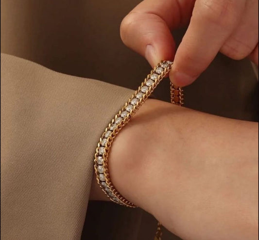 Radiant Luxe Chain Bracelet
