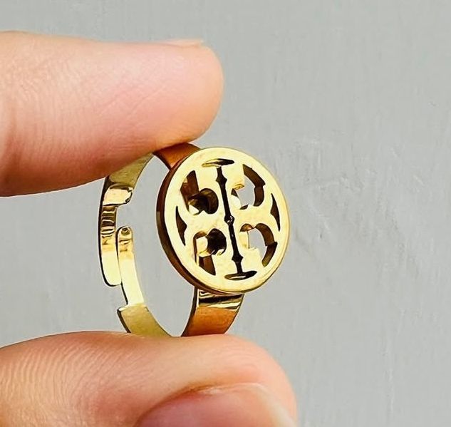 Plain Tori Ring